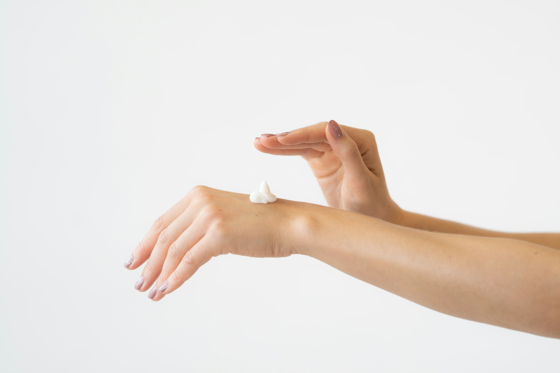 11 Sunscreen Tone Up yang Bagus untuk Penggunaan Sehari-Hari