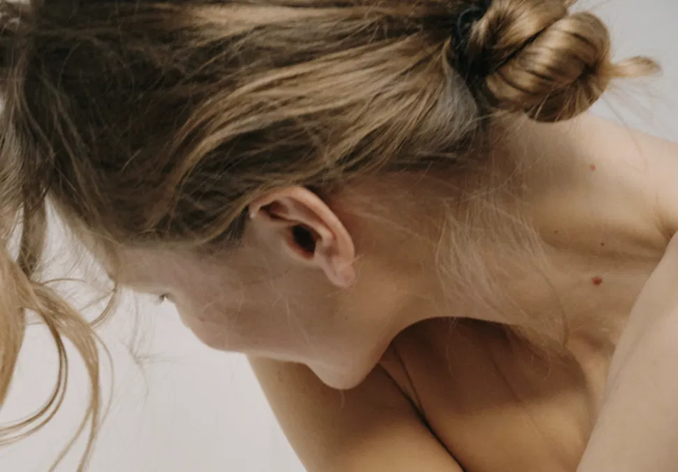 Inspirasi & Tips Gaya Rambut Messy Bun