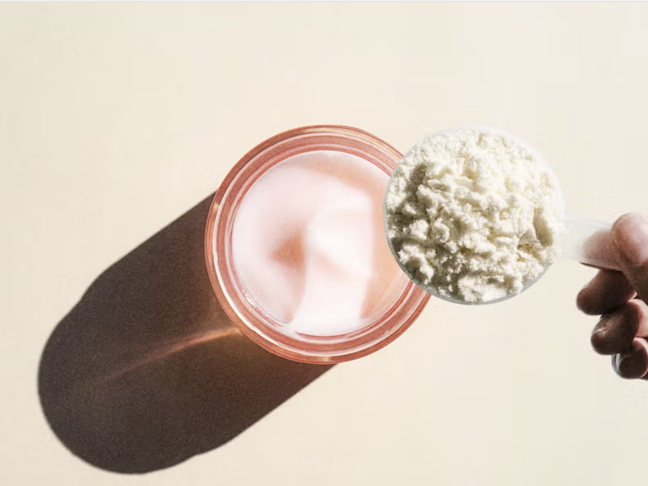 Apa itu &ldquo;Protein-Maxxing&rdquo; & Perlukah Anda Menerapkan di Skincare Routine?