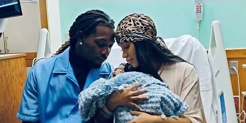 Cardi B Melahirkan Bayi Laki-Laki!