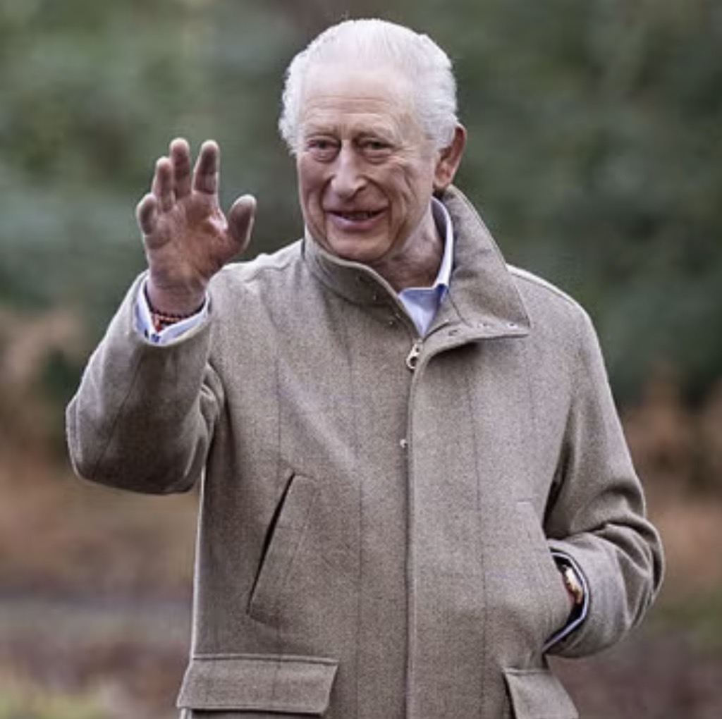 Raja Charles III Melakukan Kunjungan Kejutan untuk Mendukung Para Pelari Amal Kanker