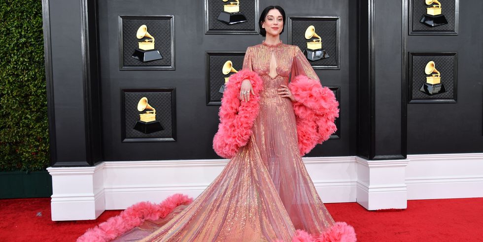 Pakaian Terbaik di Ajang Grammy Awards ke-94