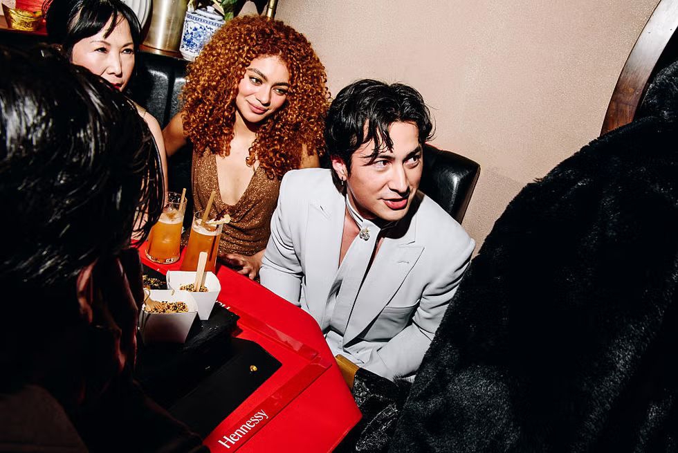 Hudson Williams di Perayaan Ulang Tahunnya