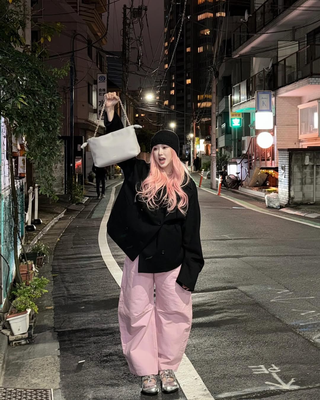 Ide Outfit ke Kampus ala Korea