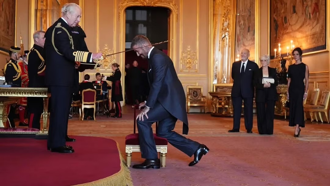 David Beckham Kini Resmi Menjadi Seorang Kesatria