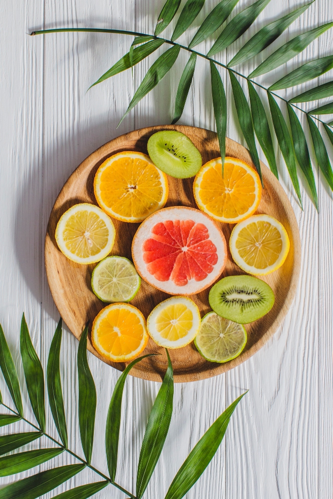 10 Buah yang Bisa Mencerahkan Kulit