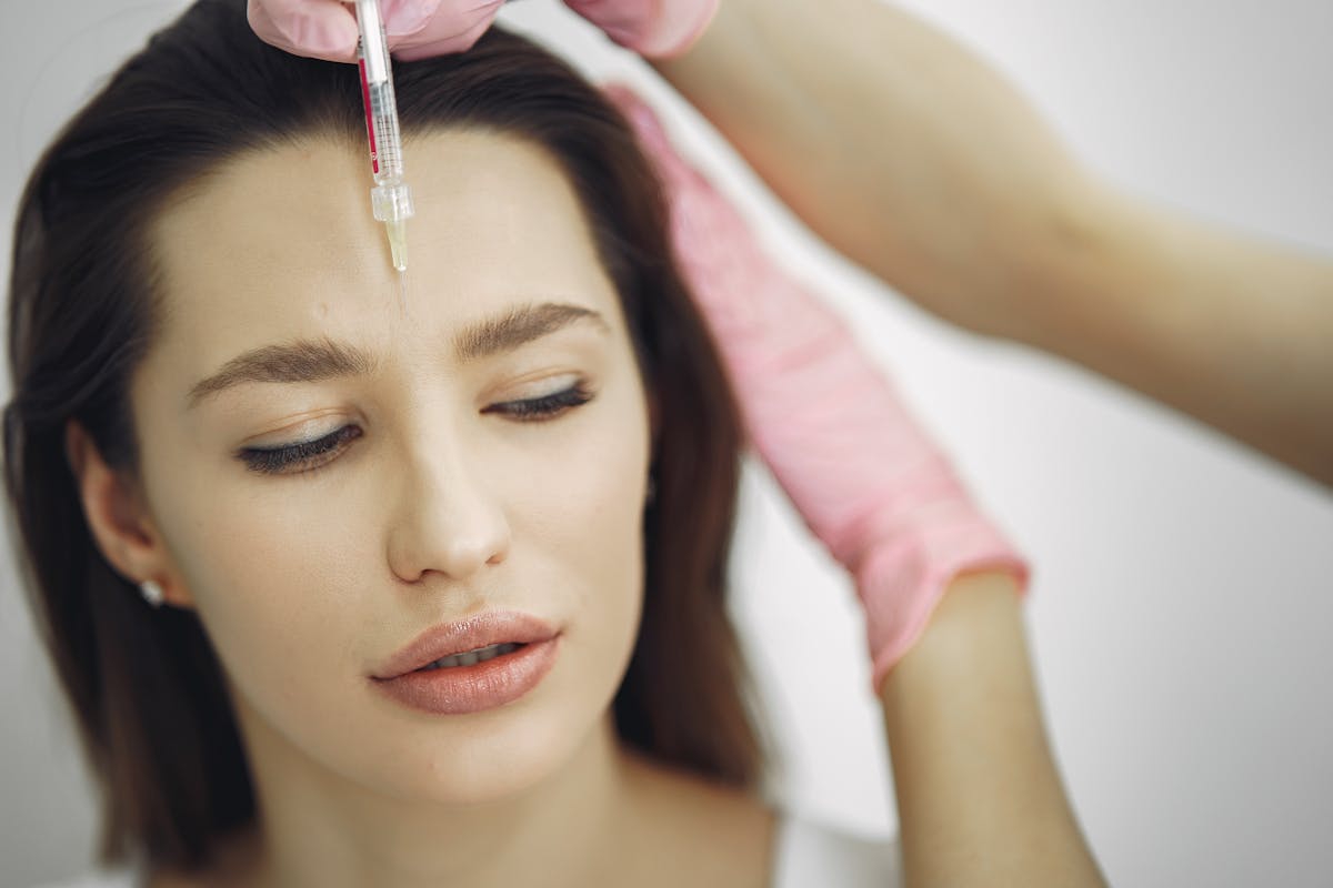 Layak Dicoba Agar Tampak Muda, Ini 5 Pilihan Treatment di Klinik Kecantikan untuk Mengencangkan Kulit
