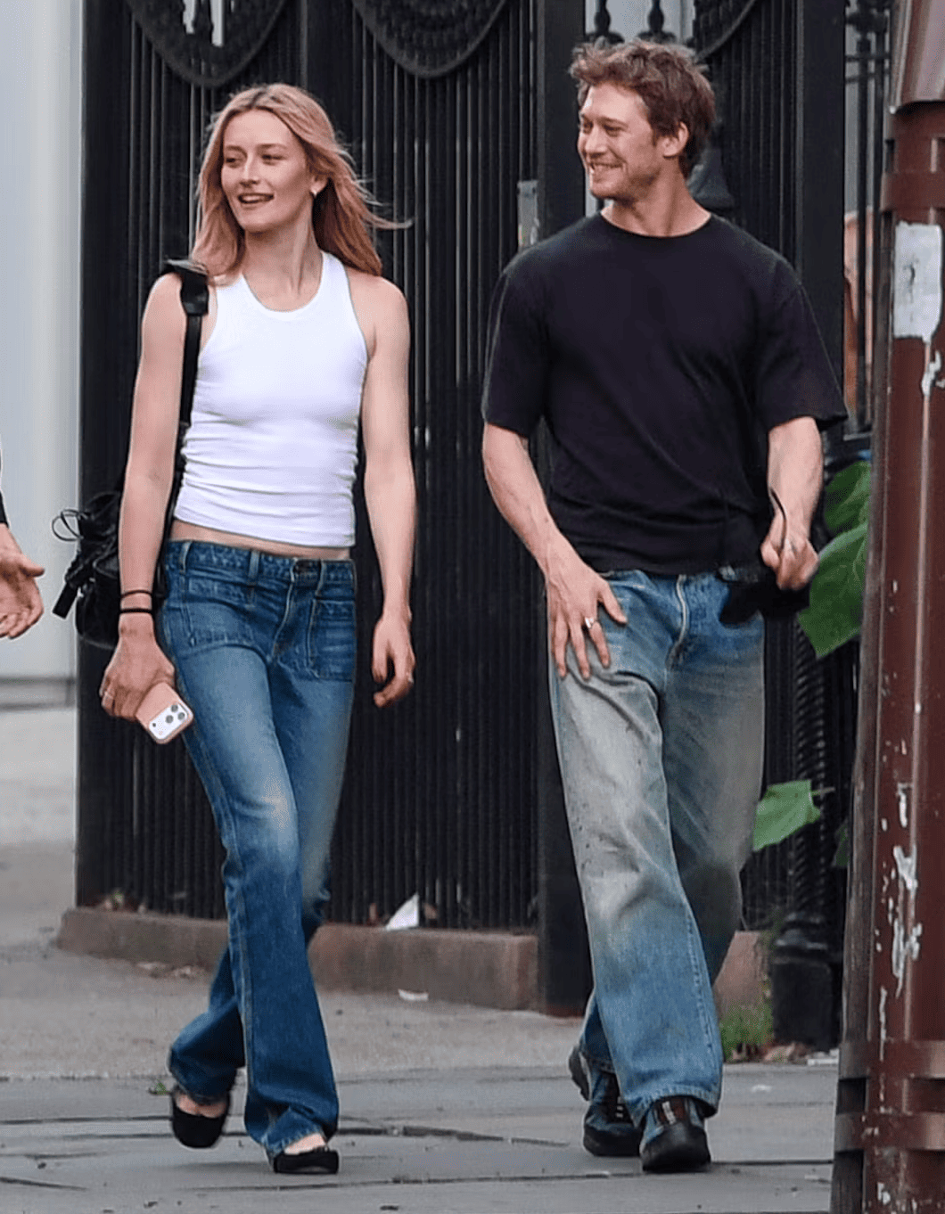 Ini yang Kita Tahu Sejauh Ini tentang Romansa Sarah Pidgeon dan Joe Alwyn