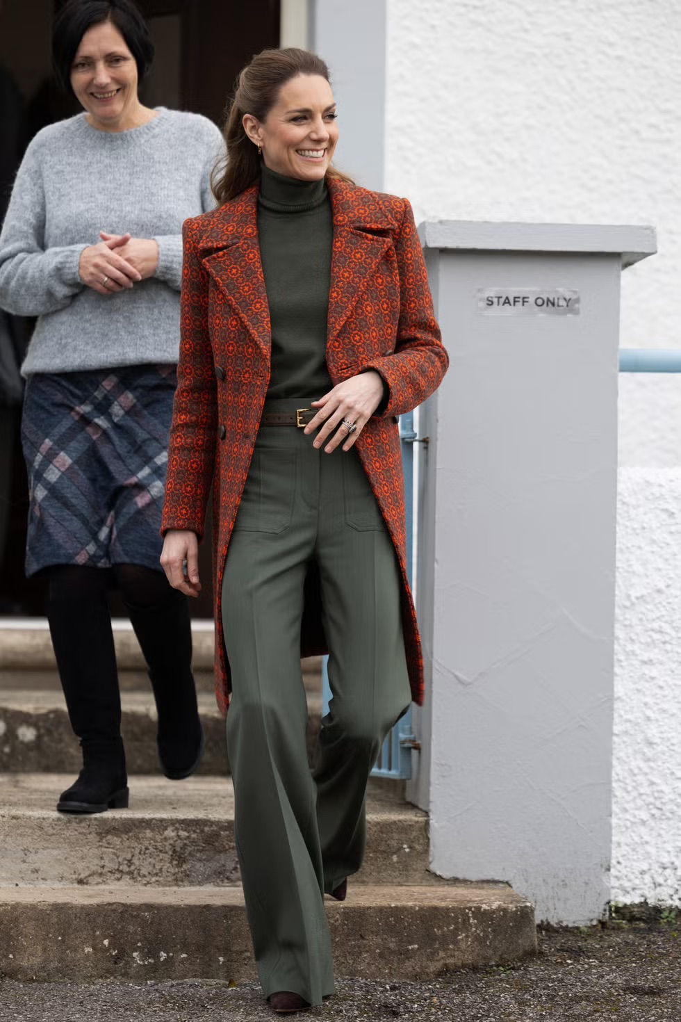 Princess Kate Kunjungi Produsen Tekstil di West Wales