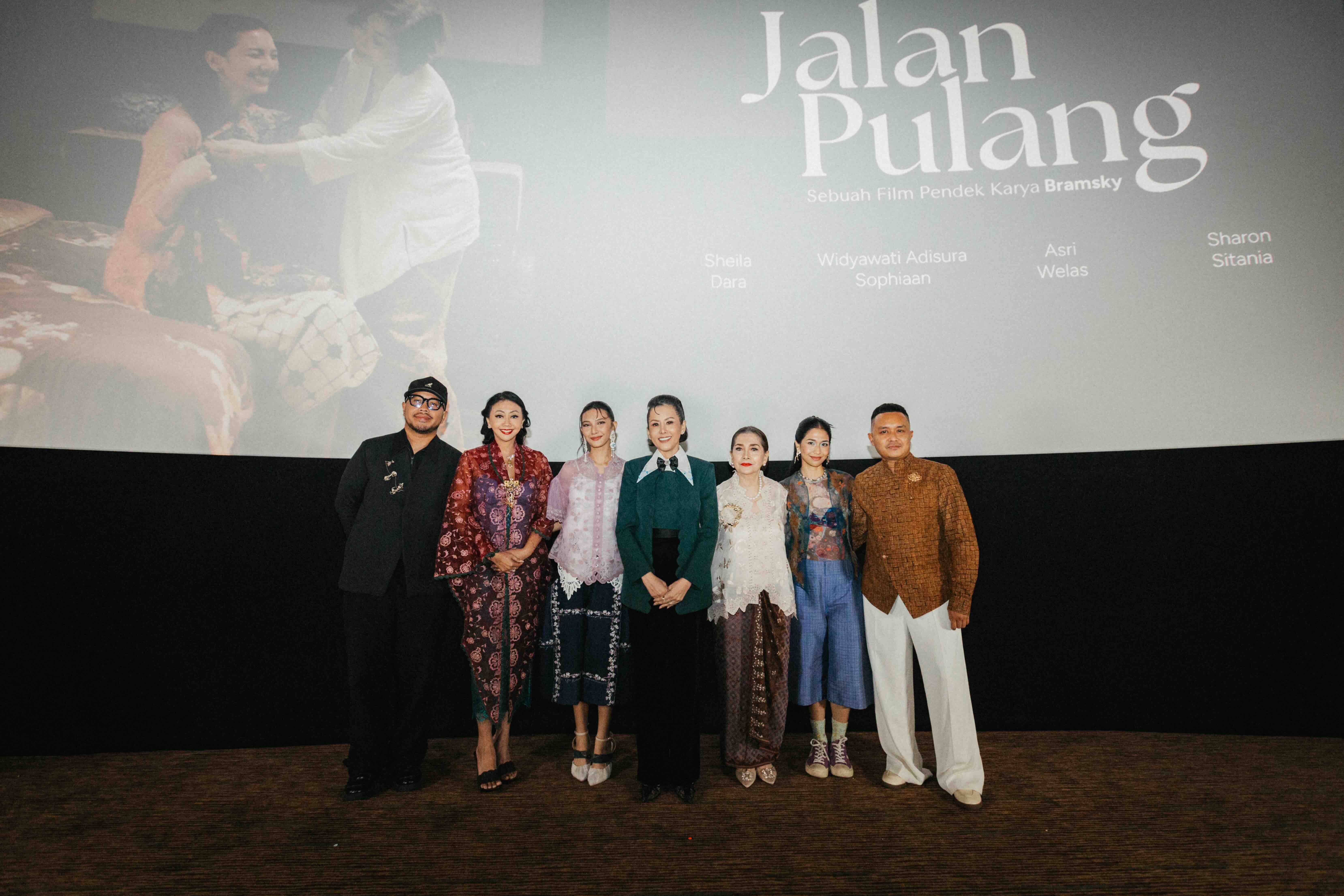 Bakti Budaya Djarum Foundation Rilis Film Pendek yang Rayakan Warisan Kebaya & Keluarga