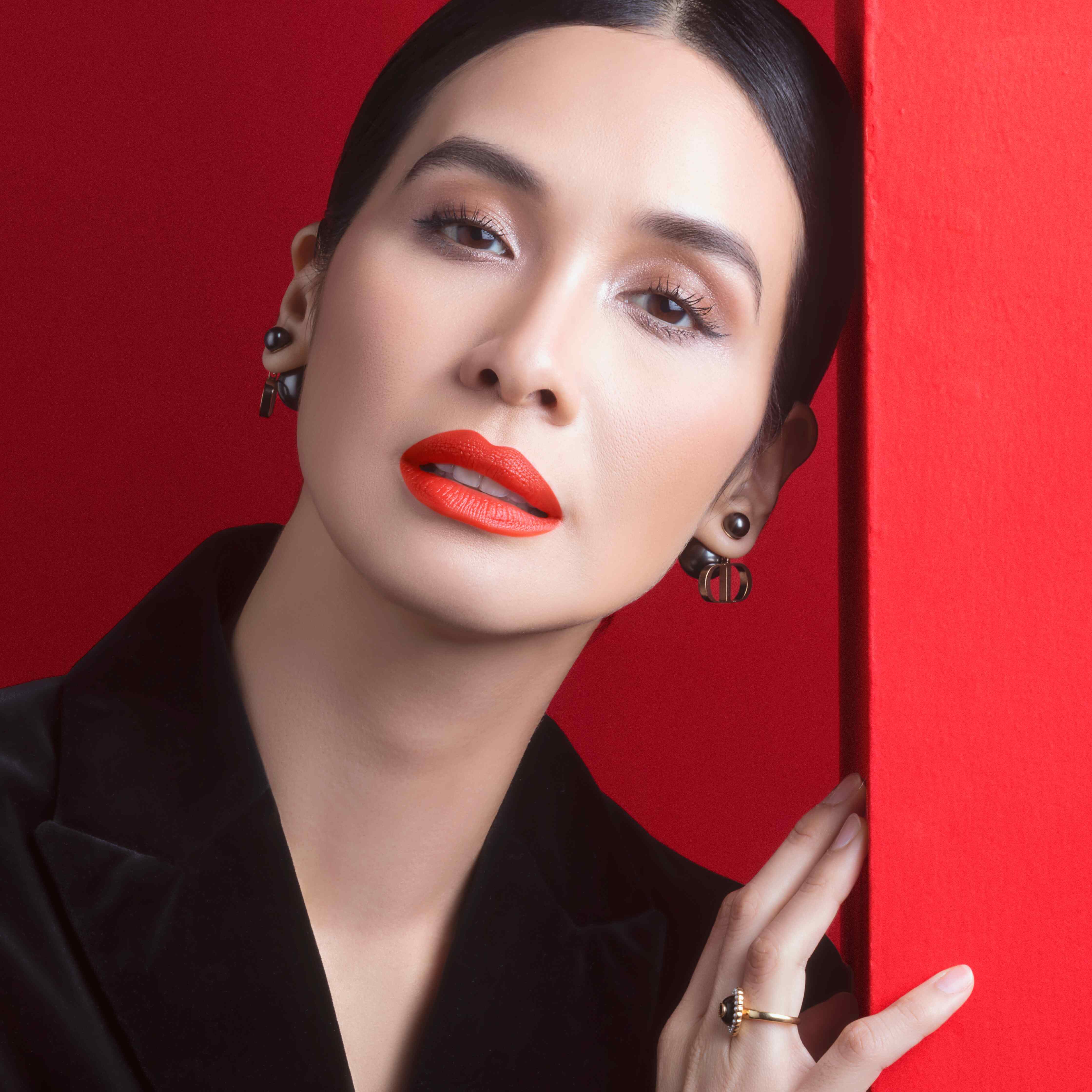 Ketika Marsha Timothy, Mikha Tambayong, dan Mawar Eva Memakai Lipstik Ikonis Dior