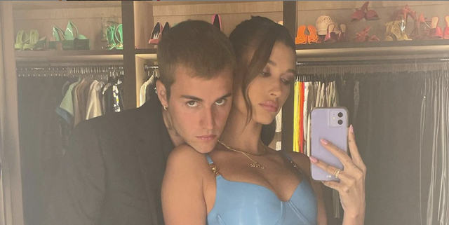 Hailey Bieber Kenakan Gaun Lateks Baby Blue Saat Kencan Malam dengan Sang Suami, Justin Bieber