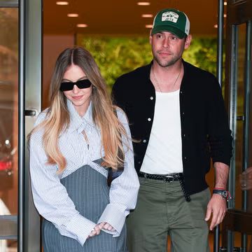 Sydney Sweeney dan Scooter Braun Resmikan Hubungan Mereka di Instagram