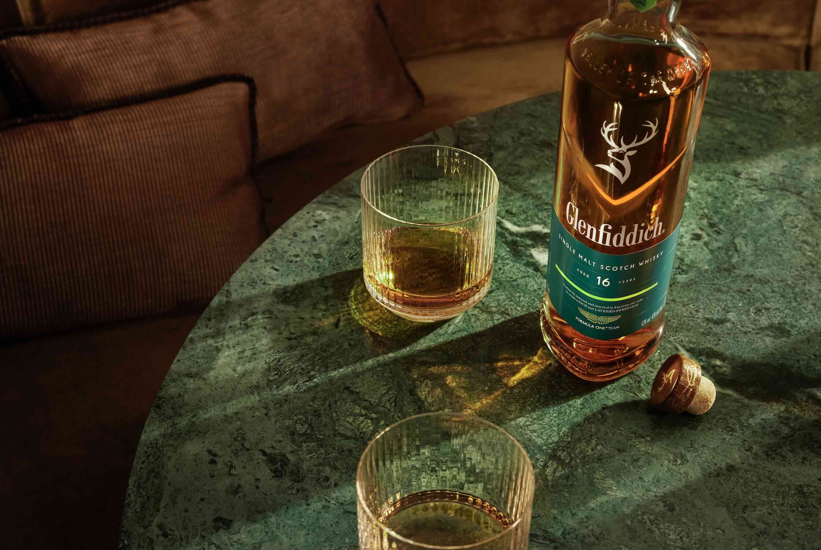 Glenfiddich 16-Year-Old limited edition with aston martin formula one