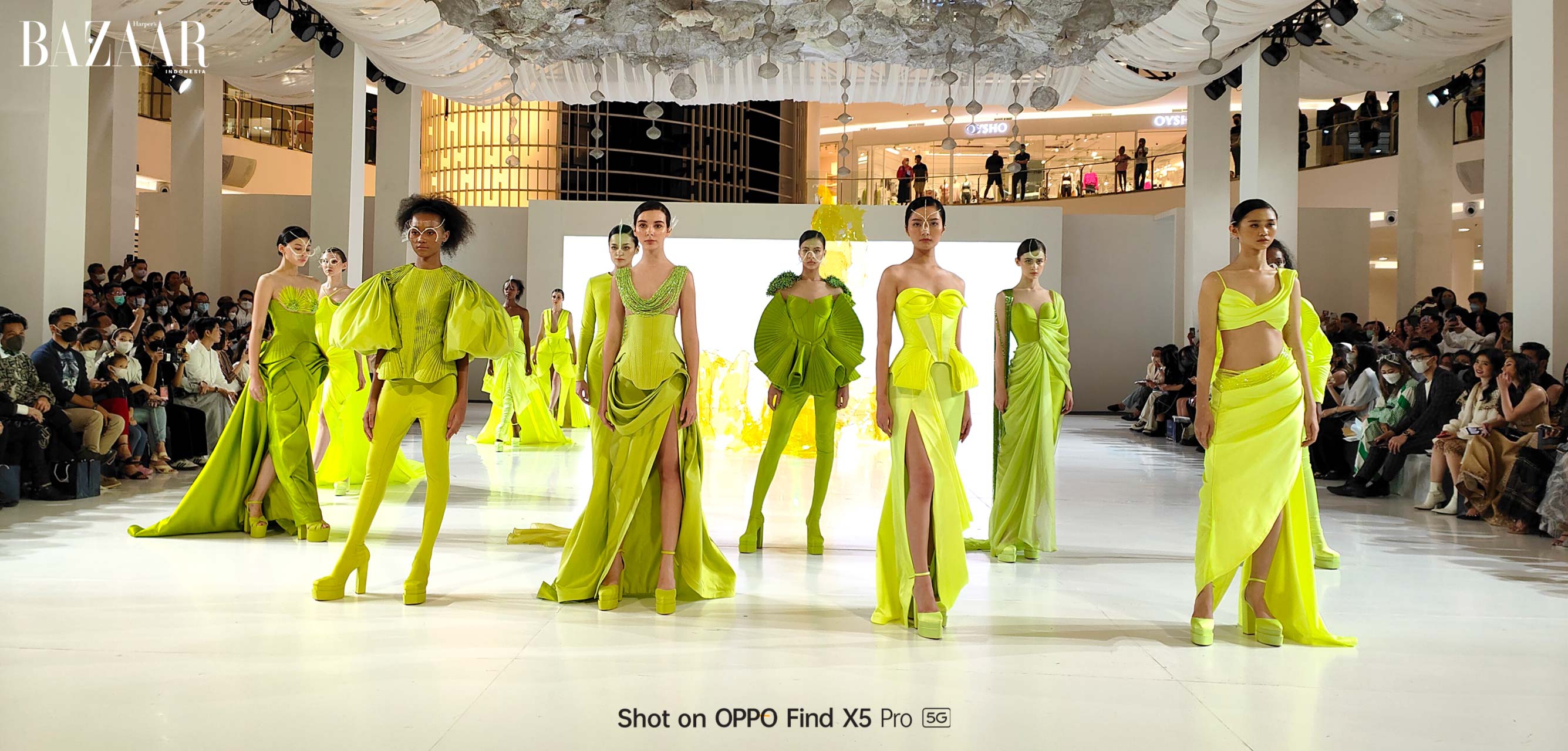 Hian Tjen Memeriahkan Perayaan OPPO Bazaar Fashion Festival 2022 Lewat Koleksi Bertajuk "Lithe."