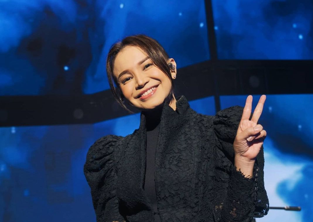 Rossa Bagikan Cerita Lucu Terkait Pertemuannya Dengan Ardhito Pramono untuk Konser Musiknya