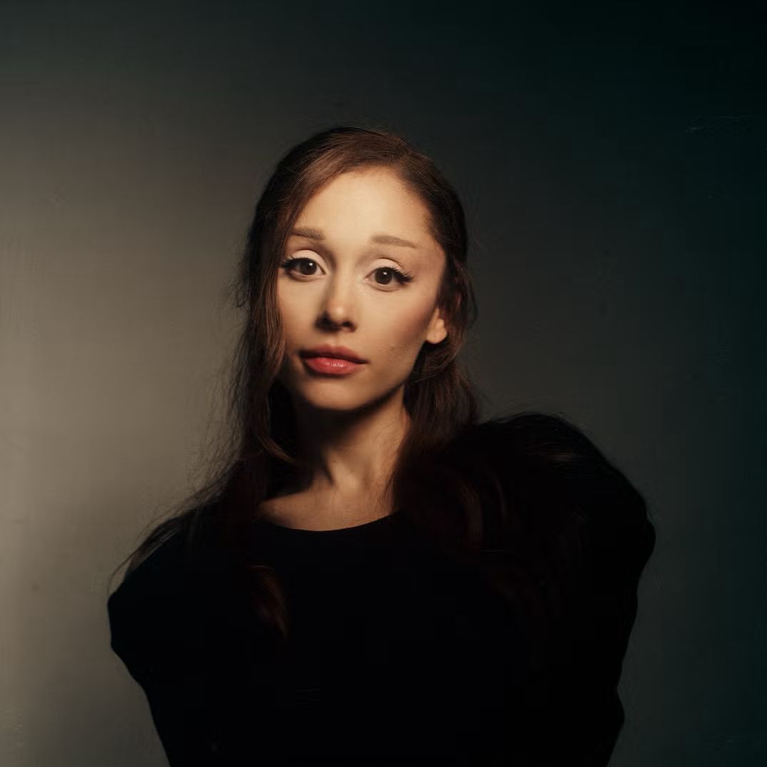 Wake Up, Arianators!&mdash;Ada Album Baru yang Akan Segera Hadir!