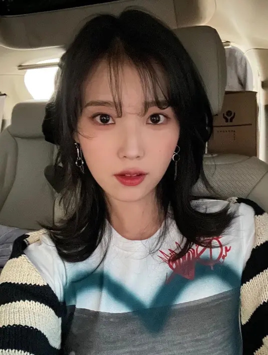 IU Wolf Cut