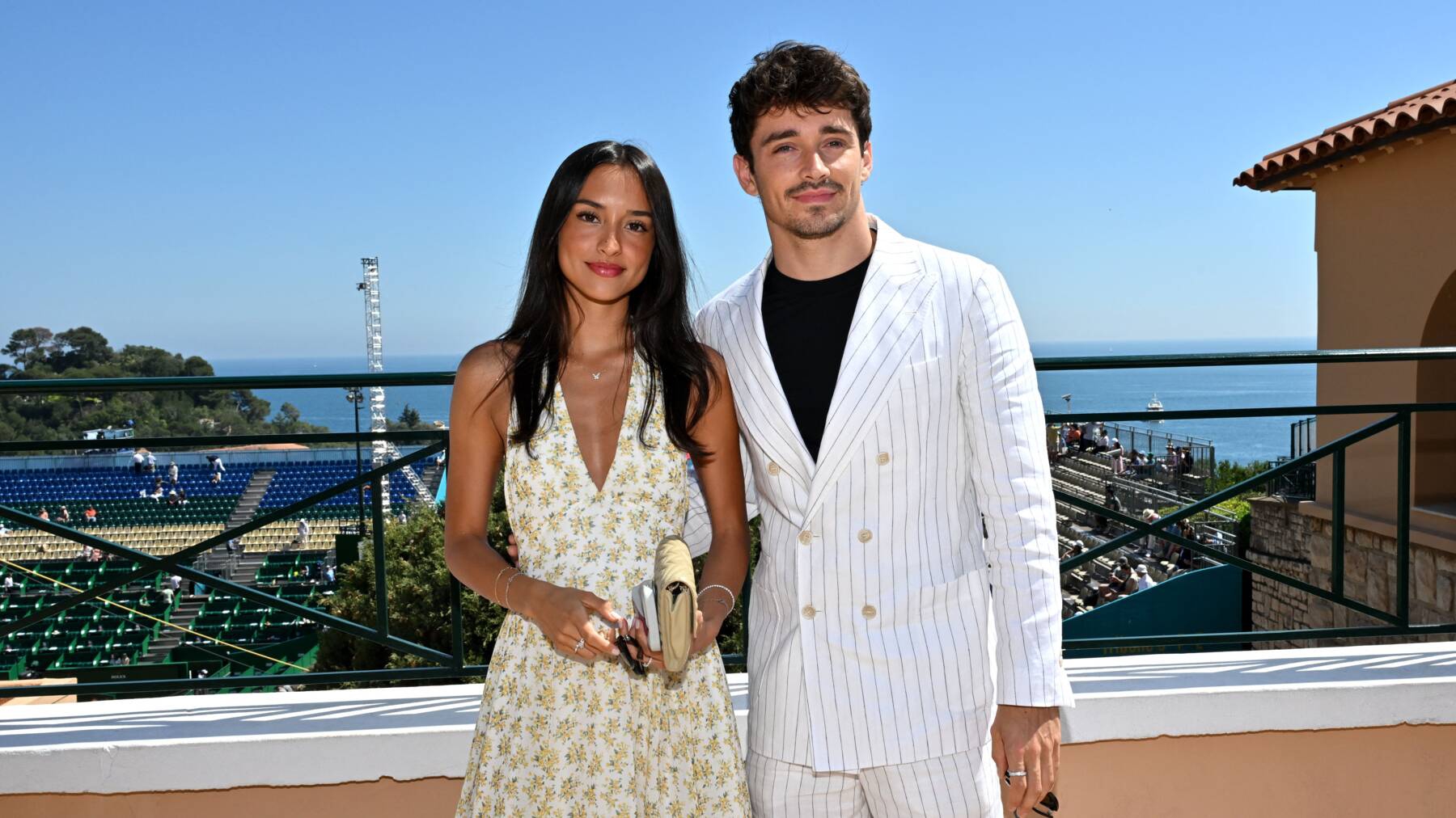 Intip Gaya Elegan Alexandra Saint Mleux, Kekasih F1 Racers Charles Leclerc