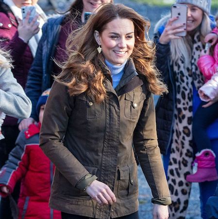 Kate Middleton Tampil Kasual Pada Kunjungan Ke Irlandia