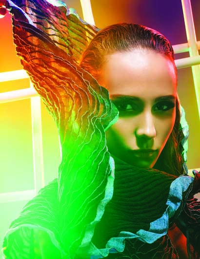 Fashion Spread: Tembus Pandang