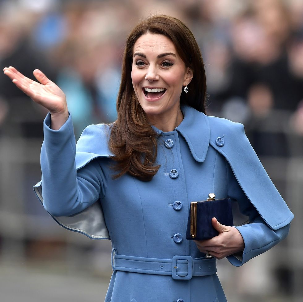 Kate Middleton Terlihat Berbelanja Bersama Ketiga Anaknya