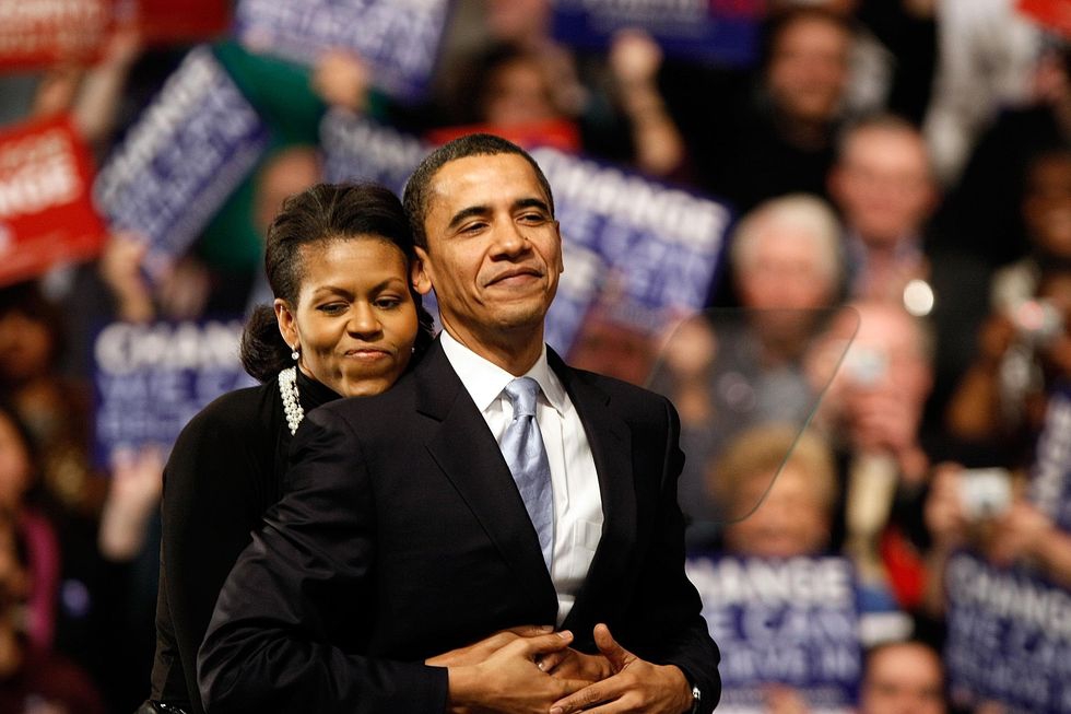 Michelle Obama Ungkap Alasan Jatuh Cinta dengan Barack Obama