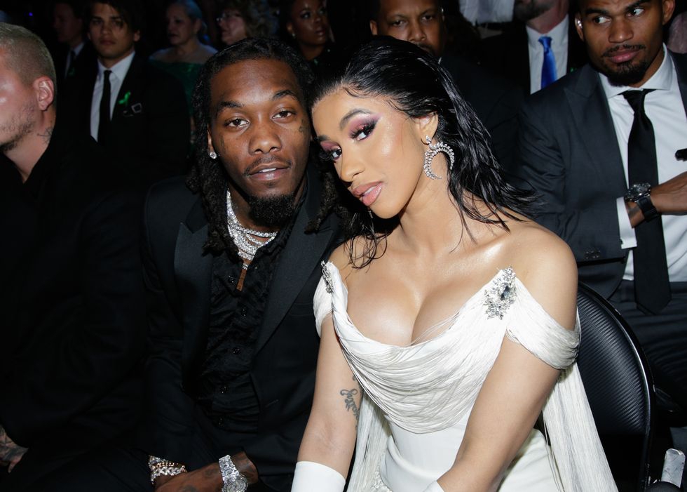 Detail Tentang Hubungan Asmara Cardi B dan Offset