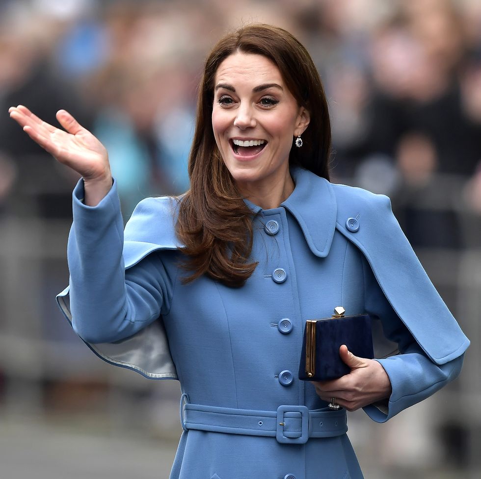 Alasan Kate Middleton Tak Kenakan Cincin Tunangan Saat WFH