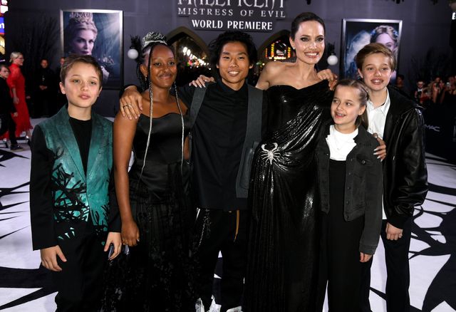 Angelina Jolie & Anak-anaknya Ramaikan Premier Maleficent 2