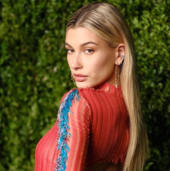 Hailey Bieber Minta Maaf atas Sikap Buruk kepada Pelayan