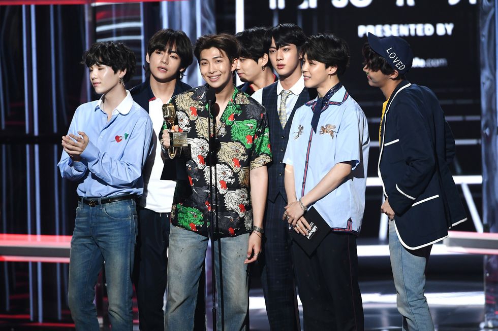 BTS Donasikan 1 Juta Dolar Untuk Gerakan Black Lives Matter
