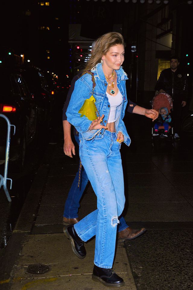 Gigi Hadid Merayakan Ulang Tahun Ke-24 dengan Para Selebriti