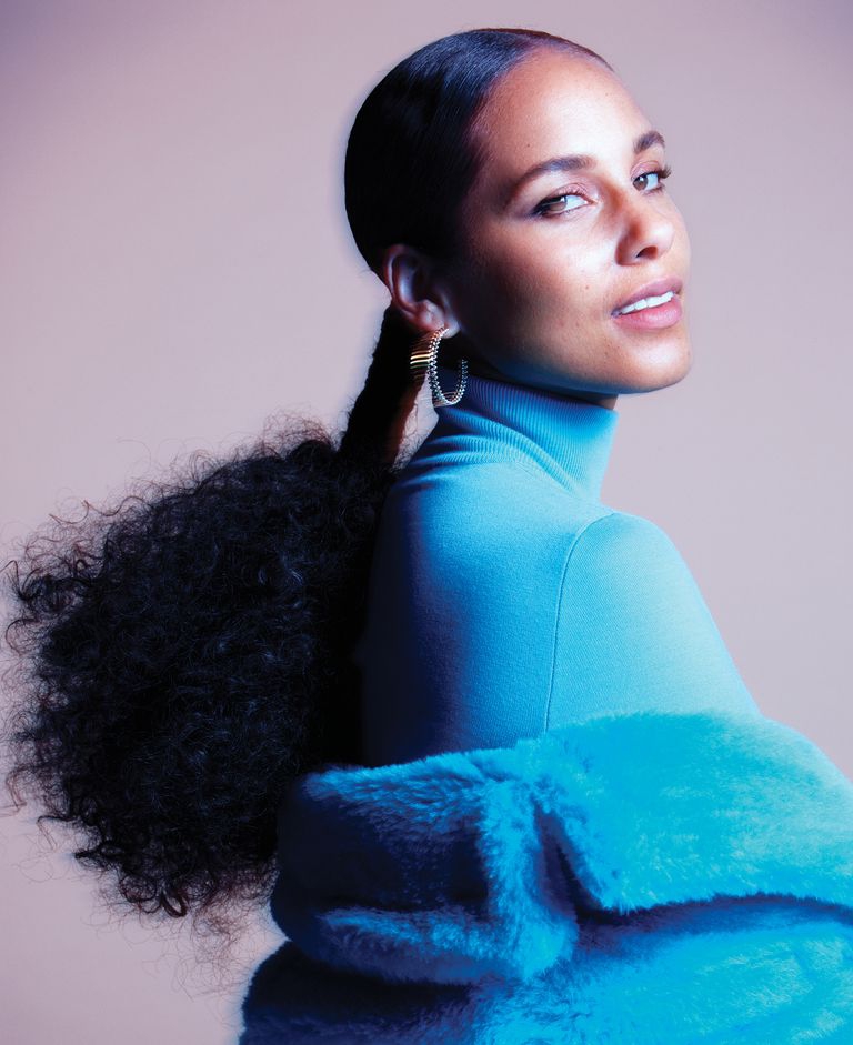 Alicia Keys Akan Tampil di Pesta Harper's Bazaar Icons