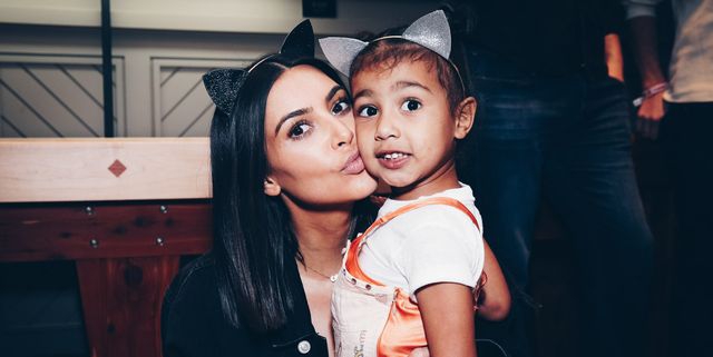 Lihat, Kim Kardashian dan Putri Pertamanya Semakin Mirip!