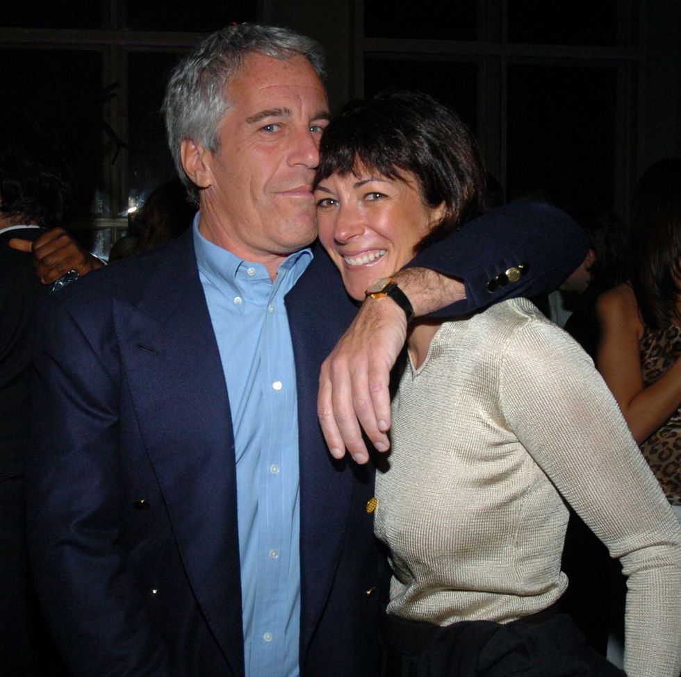 Ghislaine Maxwell Ditangkap Atas Tuduhan Pelecehan Seksual