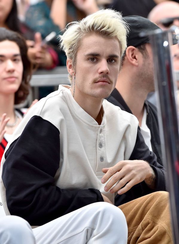 Justin Bieber Menyangkal Tuduhan Melakukan Kekerasan Seksual