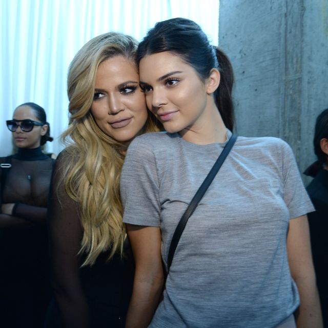 Khloé Kardashian Bergurau Soal Transformasi Kendall Jenner