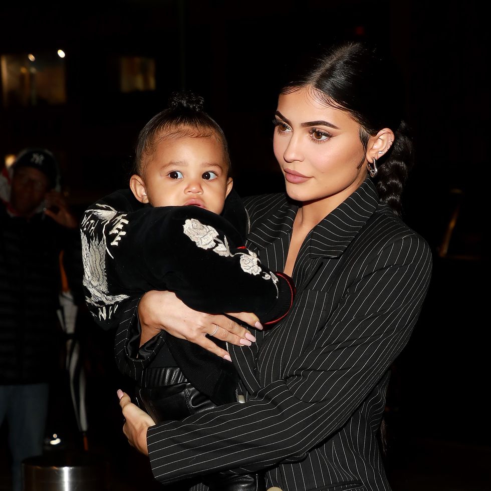 Kylie Jenner Suarakan Ketakutannya Saat Membesarkan Stormi