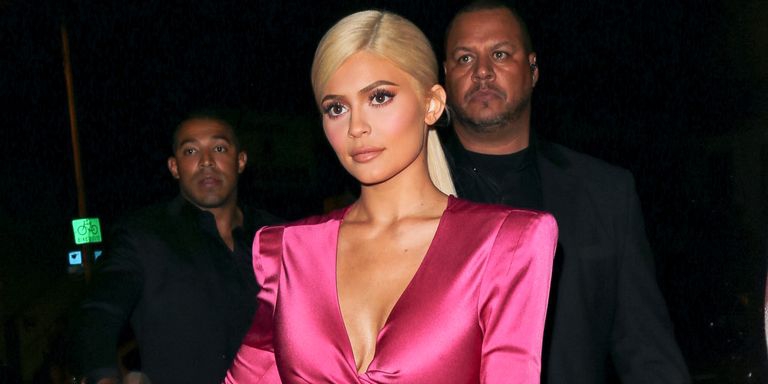 Lihat Kemiripan Kylie Jenner dan Natalie Zettel Sepupunya