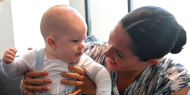 Archie Tak Ikut Meghan Markle dan Pangeran Harry ke Inggris