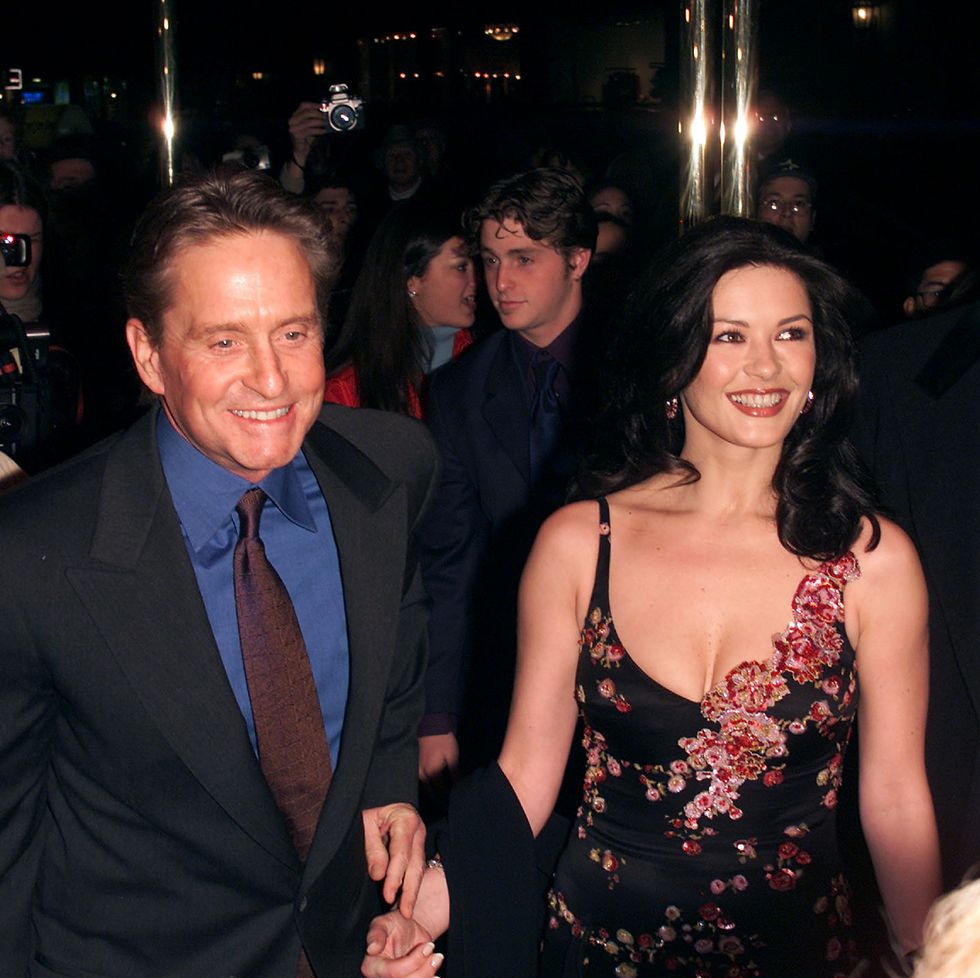 Catherine Zeta-Jones Tunggu Foto Pernikahan Selama 20 Tahun