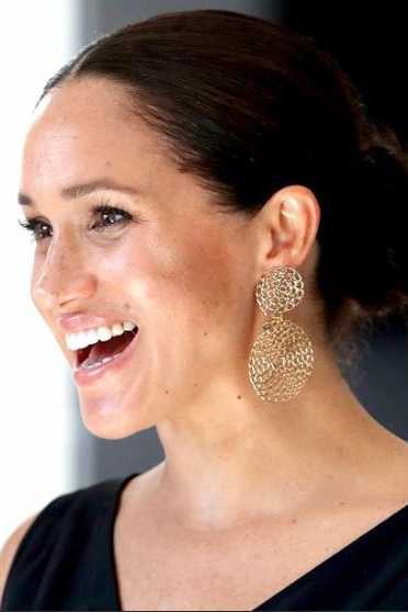 Tampilan Berani Meghan Markle  Dalam Wawancara Virtual Terbarunya