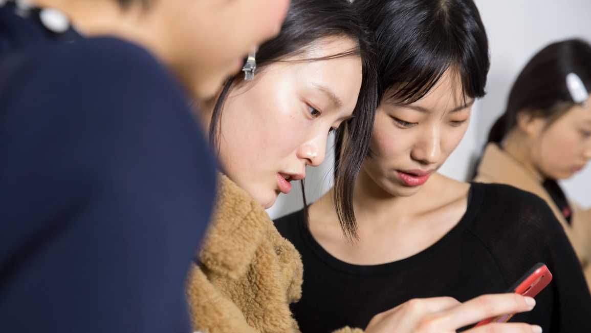 Hati-hati! Jaga Privasi iPhone Anda Dengan Dua Indikator Ini