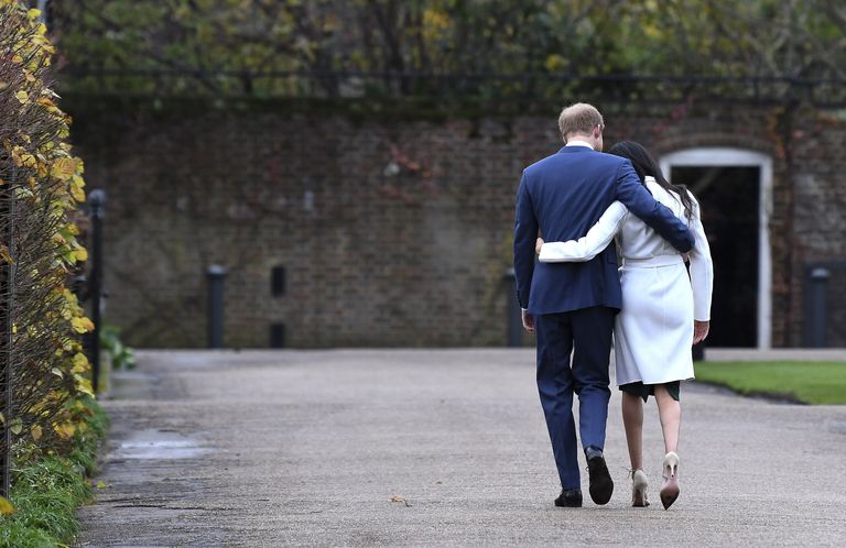 Alasan Meghan Markle dan Pangeran Harry Ingin Undur Diri