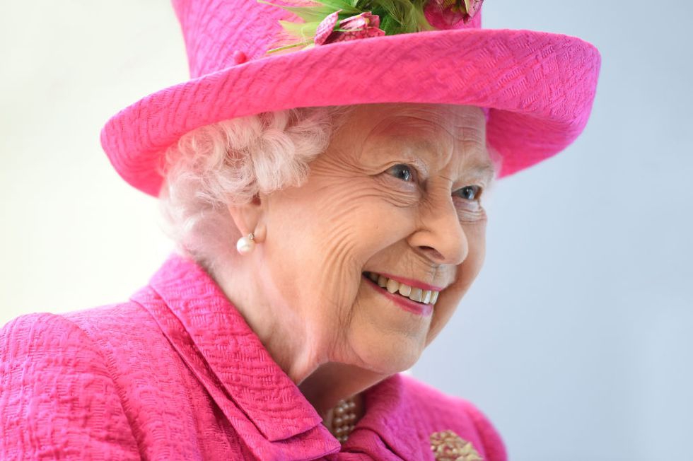 Ratu Elizabeth II Tidak Minum Wine, Tapi Tahu Rasanya Lezat