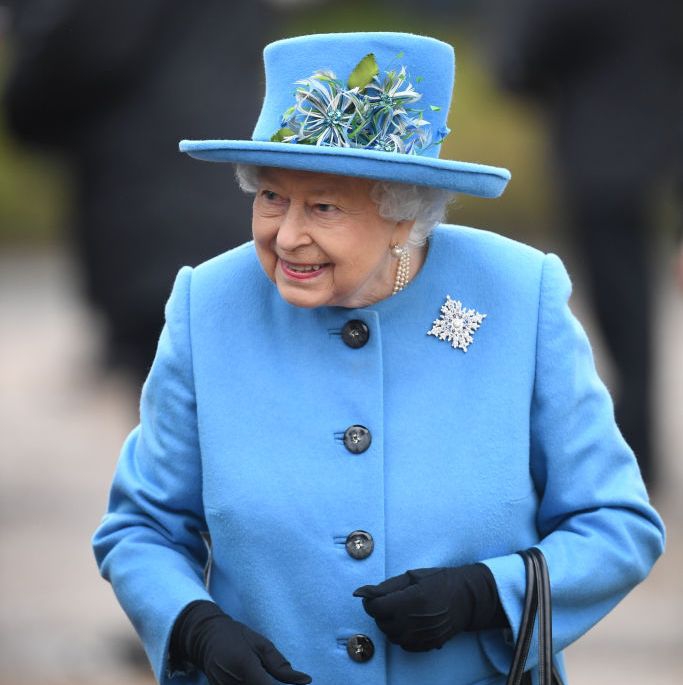 Ini Cara Ratu Elizabeth Menunjukkan Dukungan Kepada Sussex 