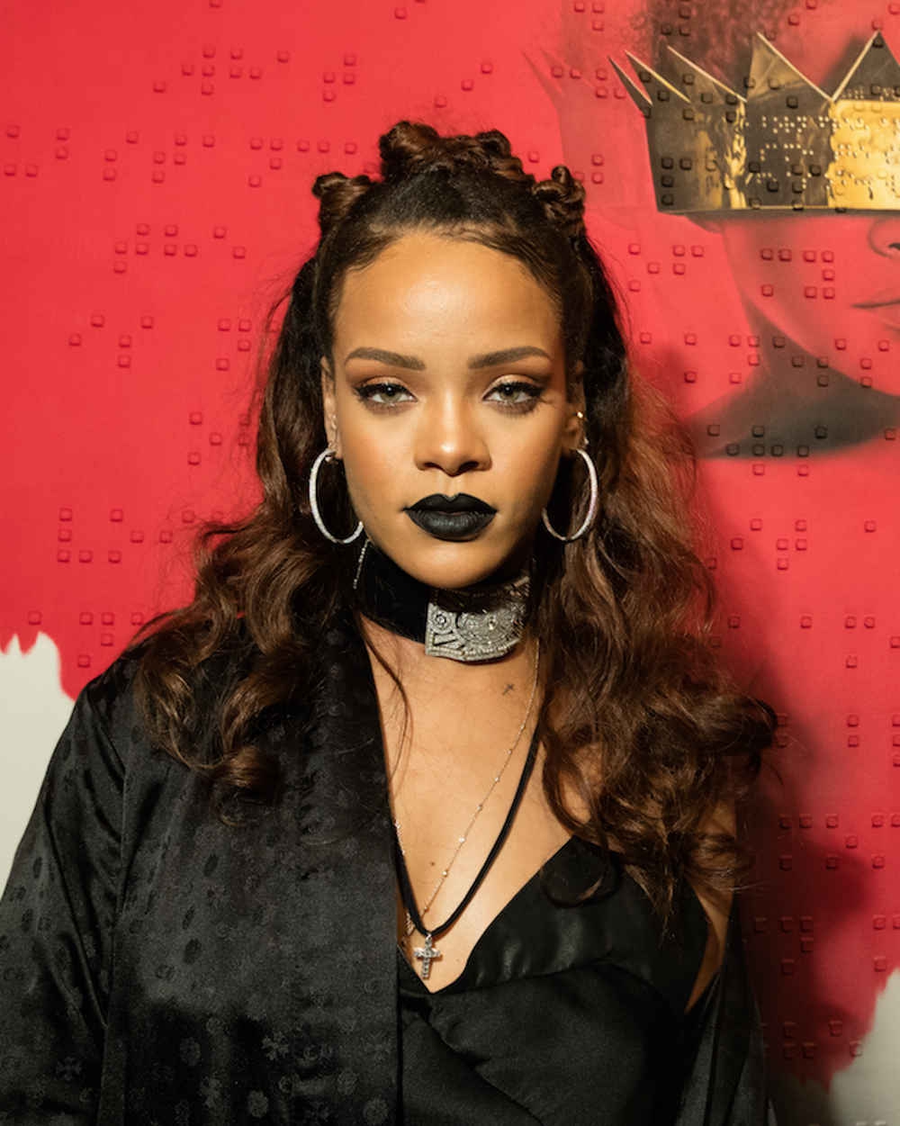 Rihanna Merilis Lipstik Warna Hitam dari Fenty Beauty