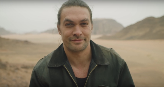 Jason Momoa 'Aquaman' Baru Saja Mencukur Habis Janggutnya!