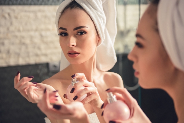 Kiat Membuat Wangi Parfum Lebih Tahan Lama